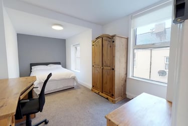 5 bed house, Hill Park Crescent, Greenbank, Plymouth, PL48JW - Image 7